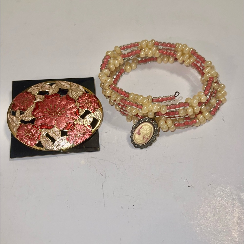 Vintage Floral Enamel Belt Buckle & Beaded‎ Cameo Bracelet Set